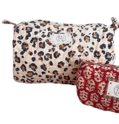 Rizo No Waste Small Make-Up / Wash Bag - Chilli Red