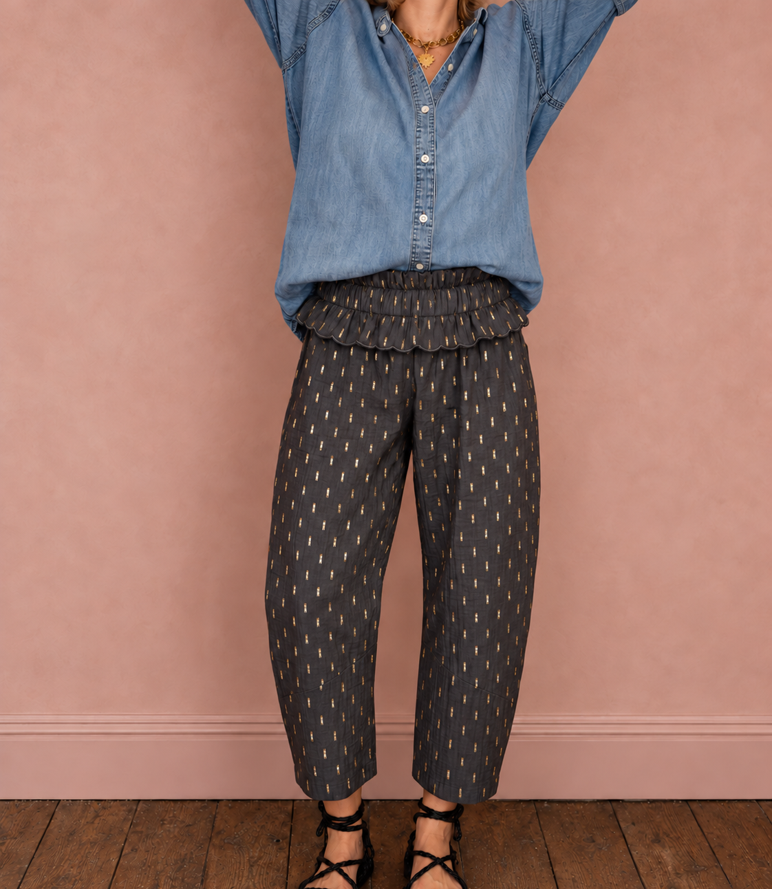 Goldie Elasticated Peplum Waist Barrel Leg Trouser - Dark Charcoal & Gold