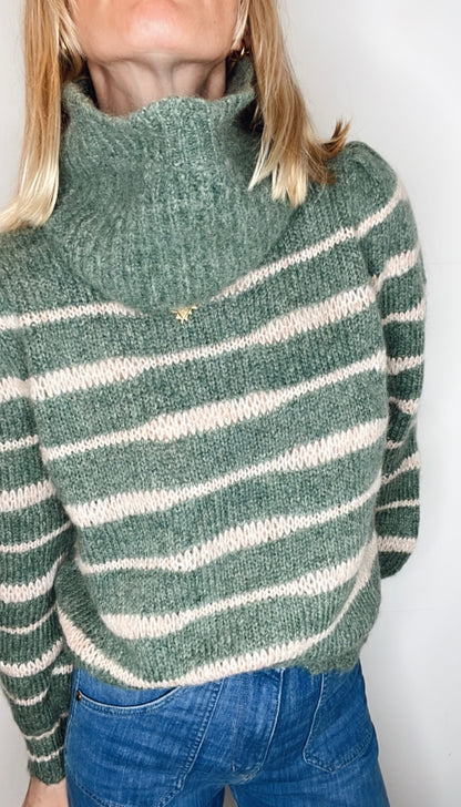 Irregular Stripe Chunky Knit Jumper - Forest Green & Blossom