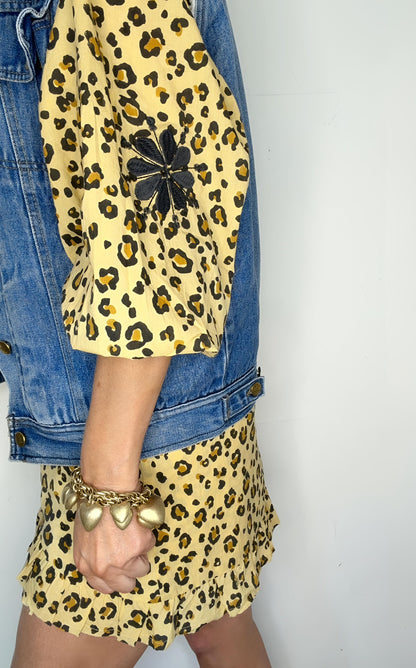 Frilly Edge Small Animal Print Organic Cotton Wrap Mini Skirt - Sand