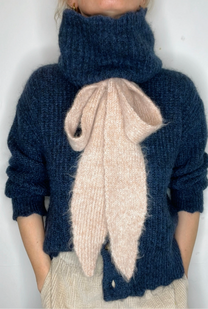 Laura Wavy Edge Knitted Snood - Midnight