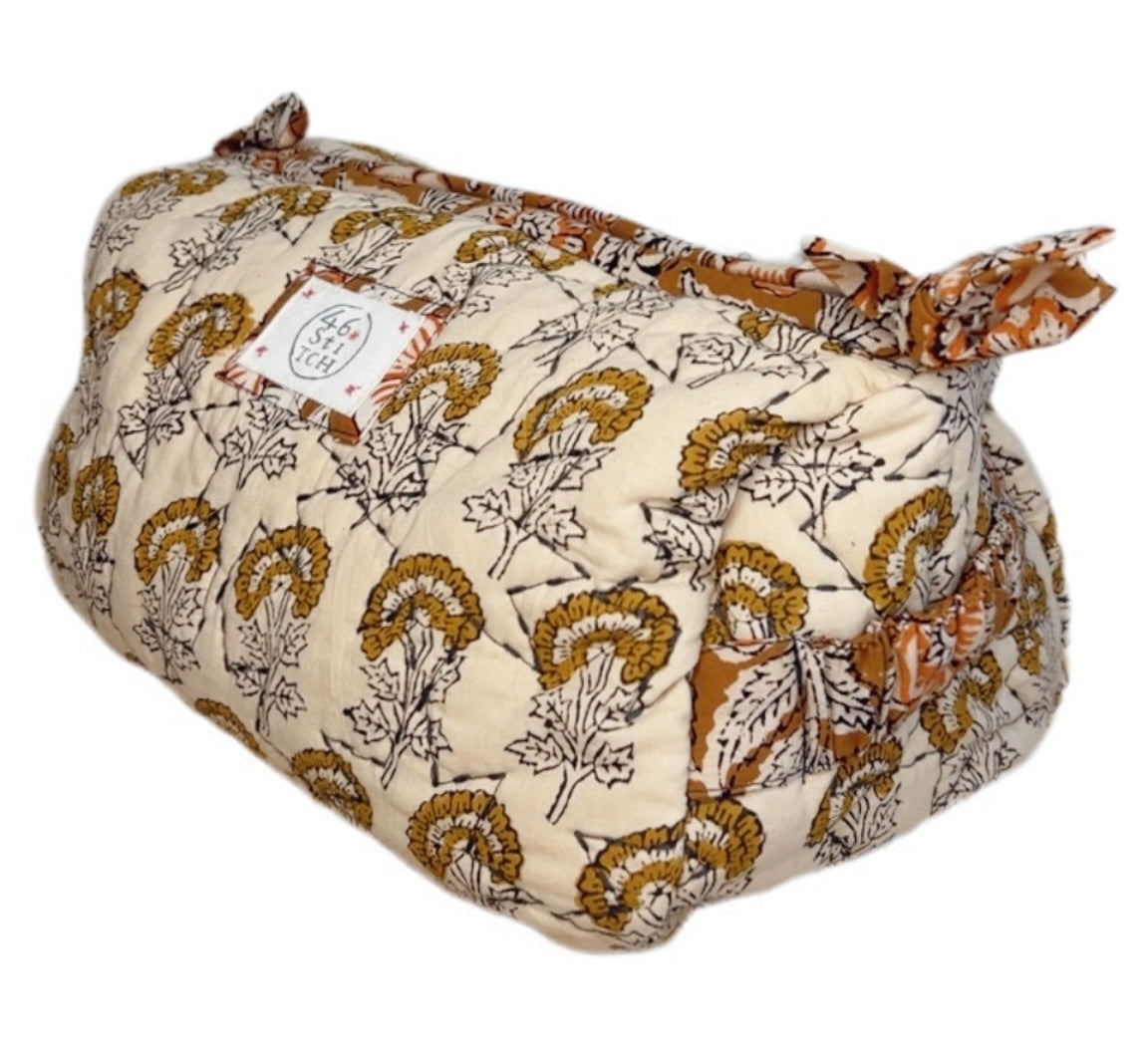 Cleo No Waste Jumbo Wash Bag - Oatmeal