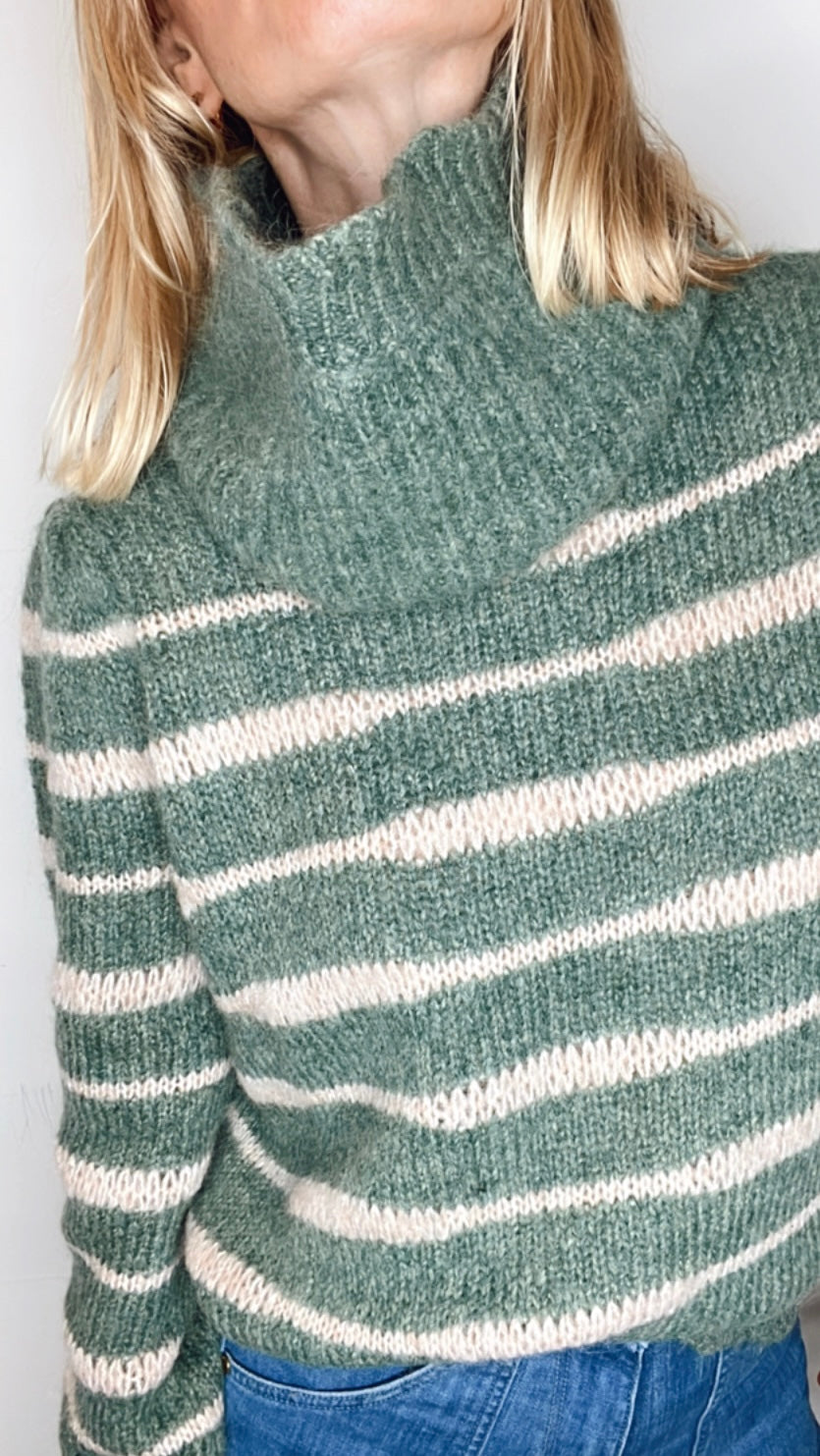 Irregular Stripe Chunky Knit Jumper - Forest Green & Blossom