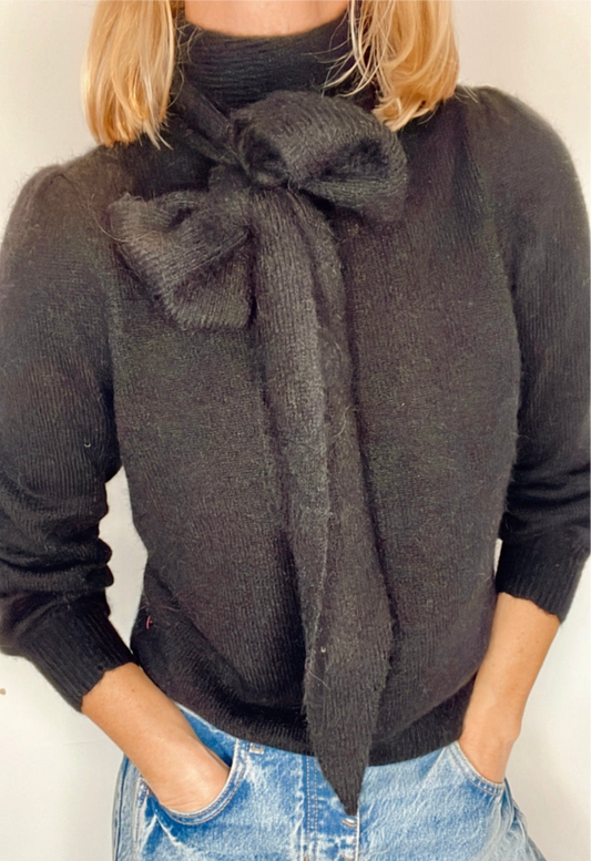 Bow Tie Neck Jumper - Noir