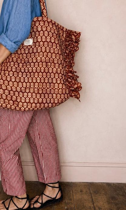 Rizo Jumbo Quilted Cotton Frill Tote Bag - Chilli Red