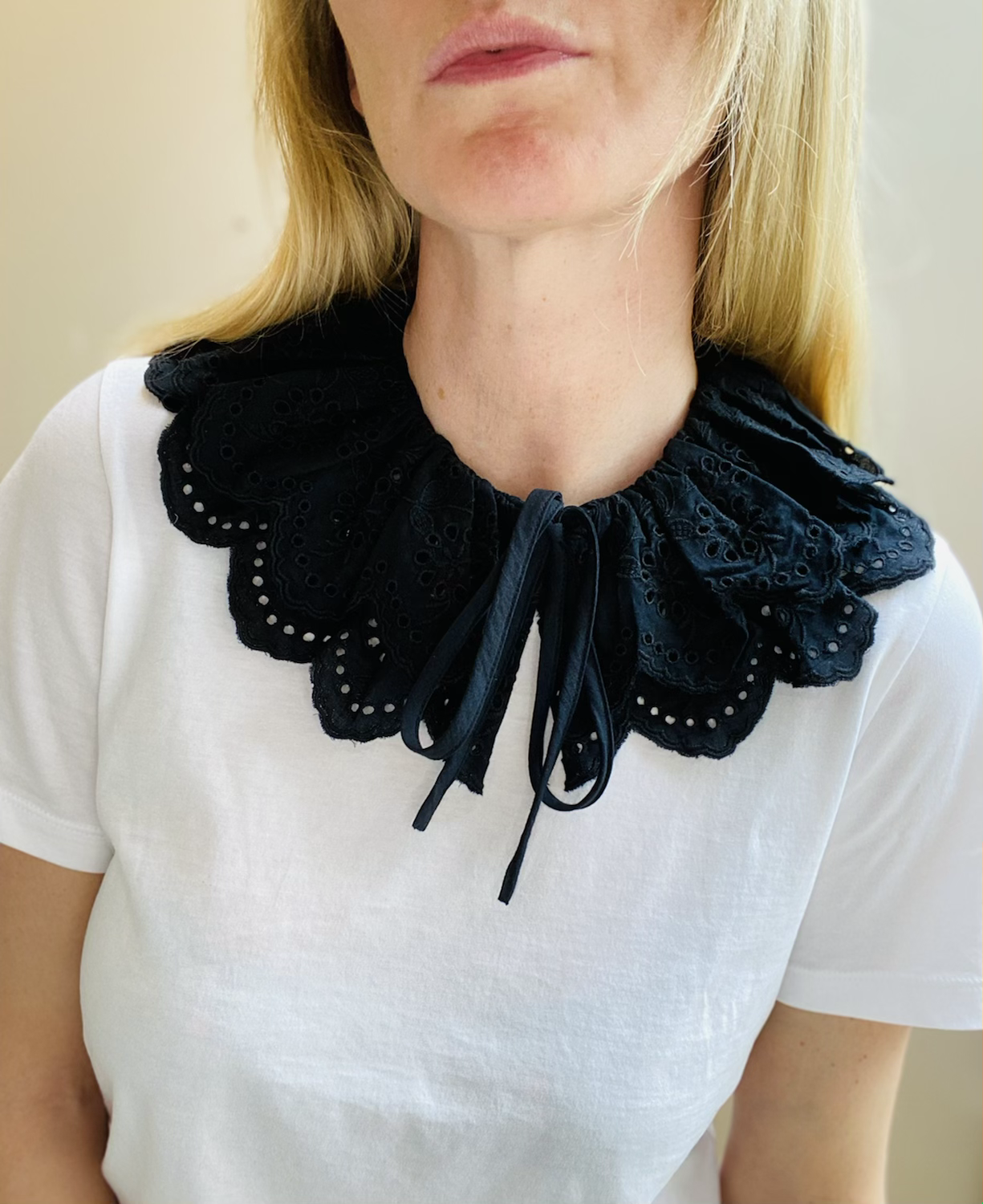 Nicole Tie Collar - Limited Edition